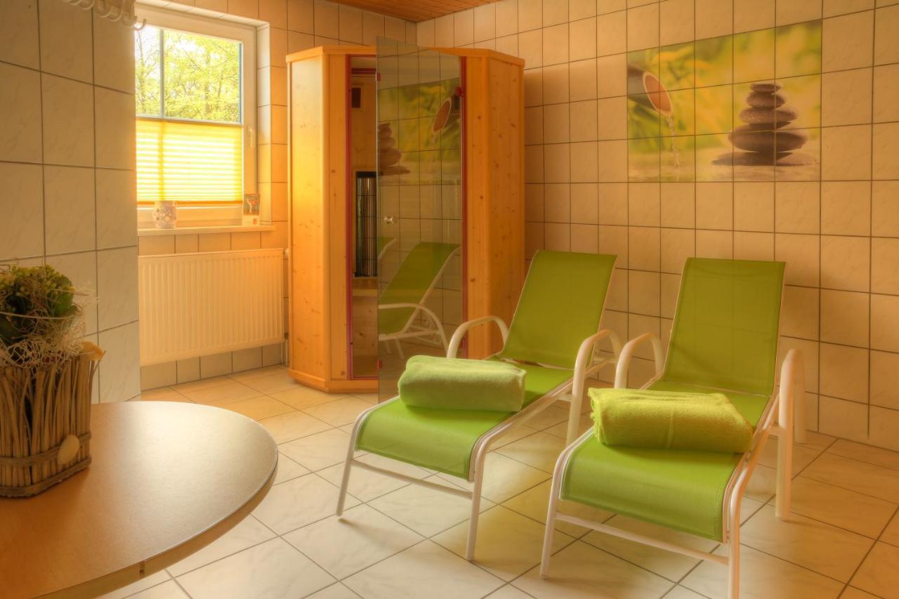 Hotel Ostseewoge กราล-มือริทซ์ ภายนอก รูปภาพ