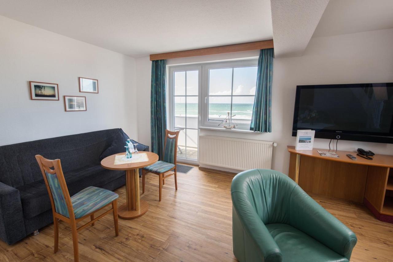Hotel Ostseewoge กราล-มือริทซ์ ภายนอก รูปภาพ