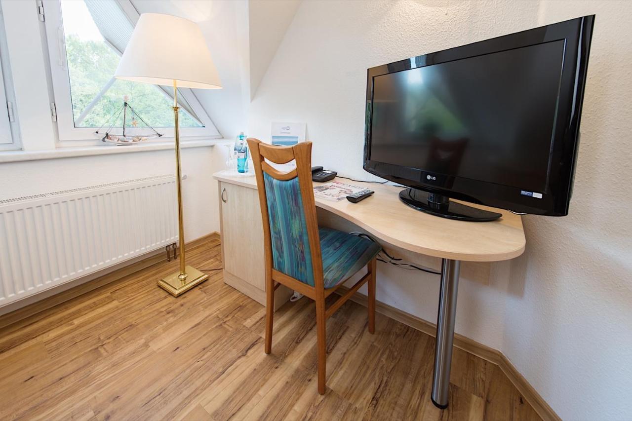 Hotel Ostseewoge กราล-มือริทซ์ ภายนอก รูปภาพ